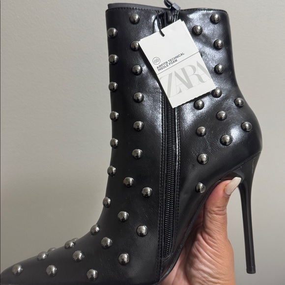 ZARA Black Studded Stiletto Ankle Boots Size 8 | High Heel - Picture 9 of 9